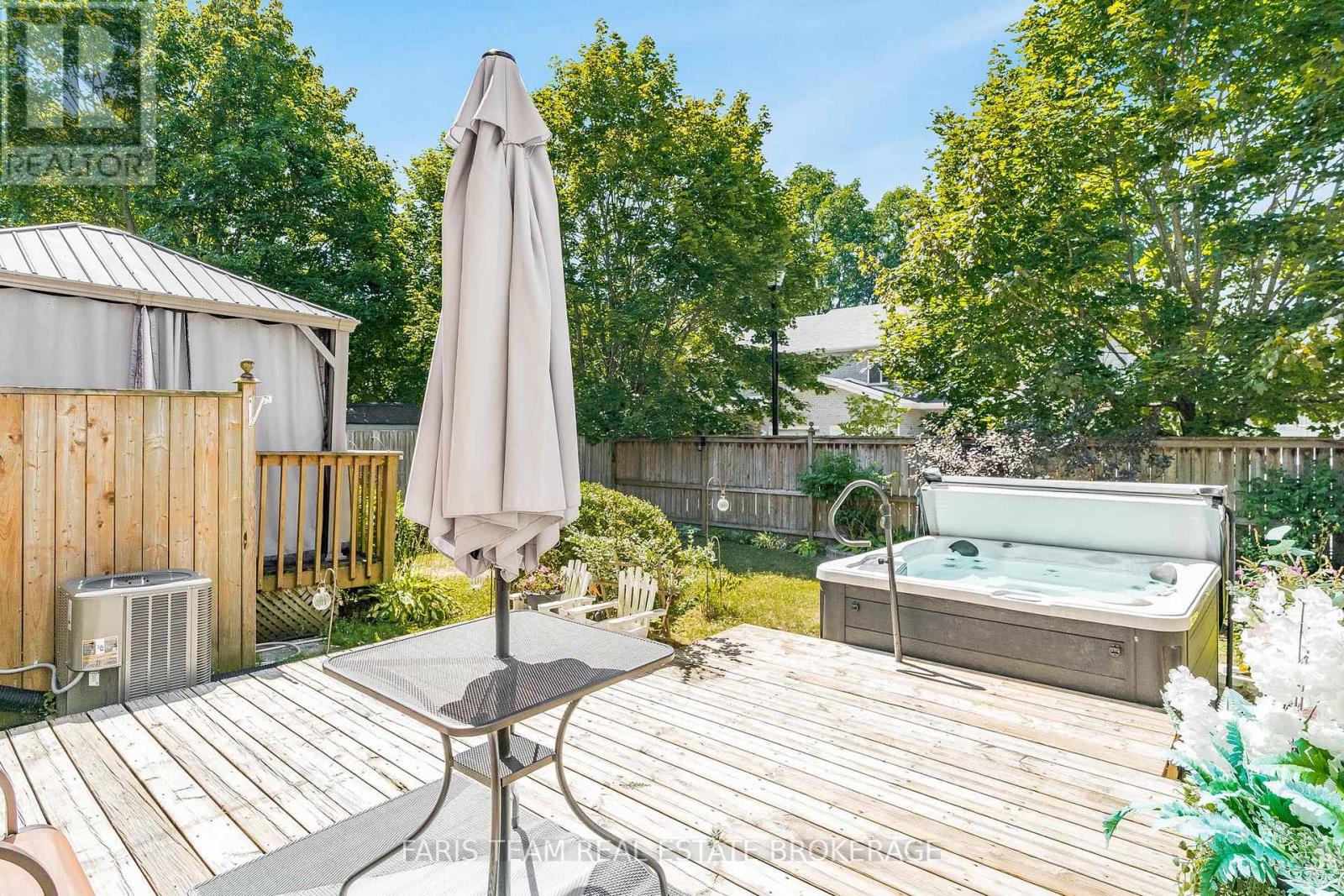 Photo 4 of 371 Millard Street, Orillia ON