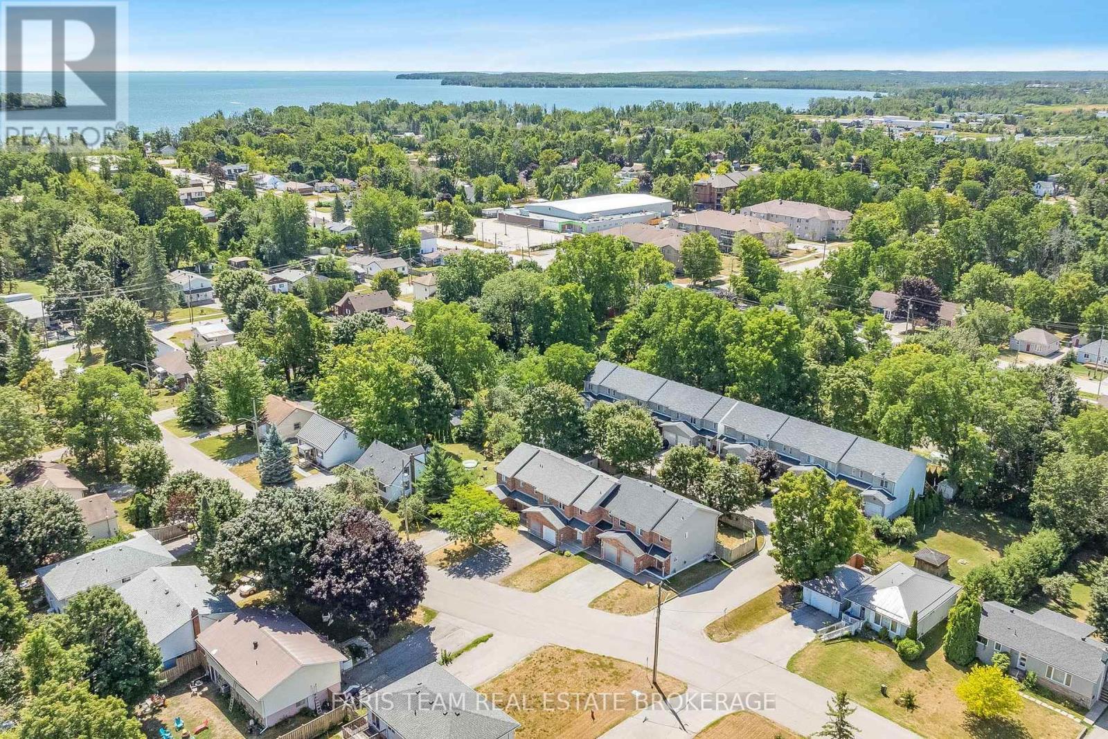 Photo 12 of 371 Millard Street, Orillia ON