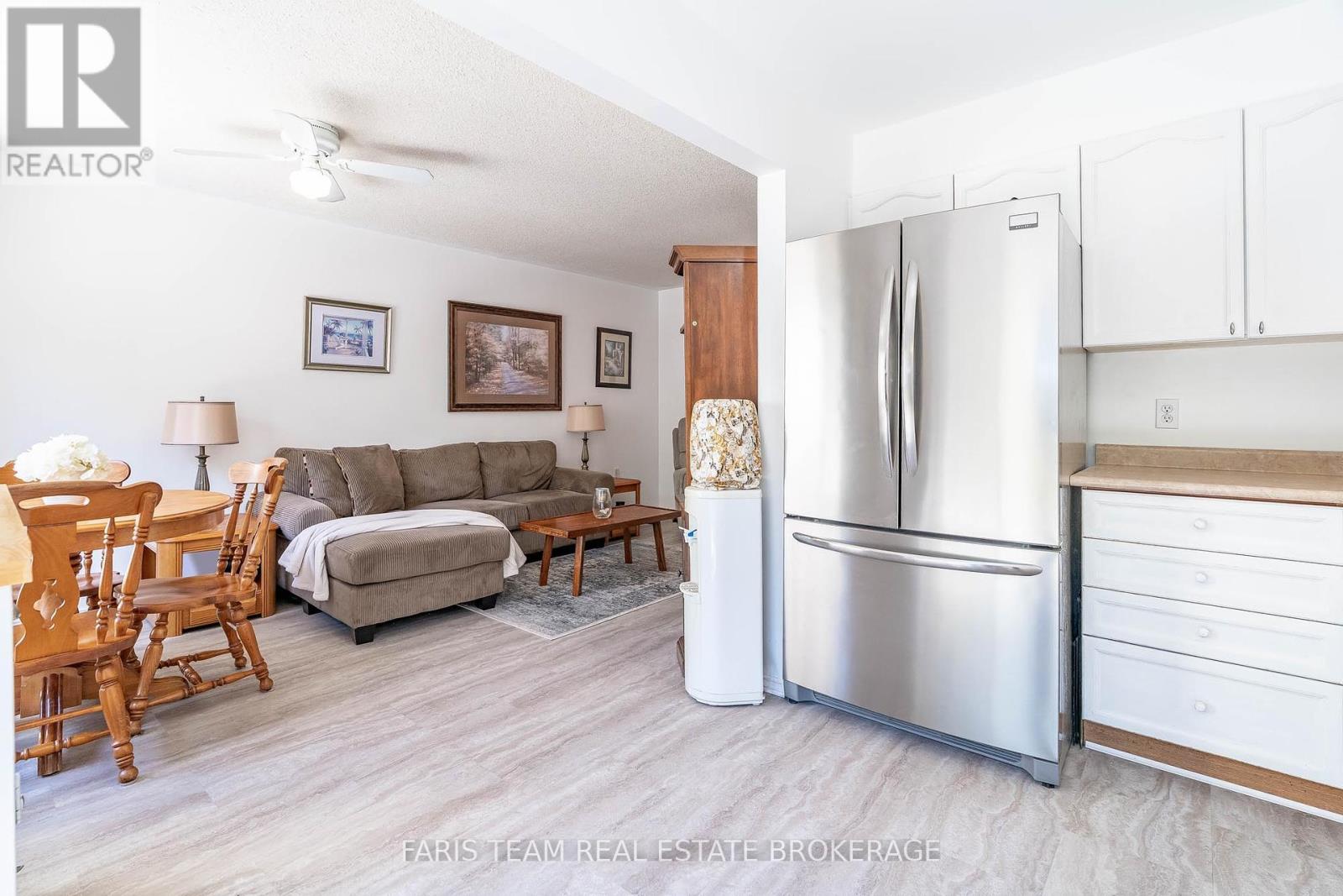 Photo 29 of 371 Millard Street, Orillia ON