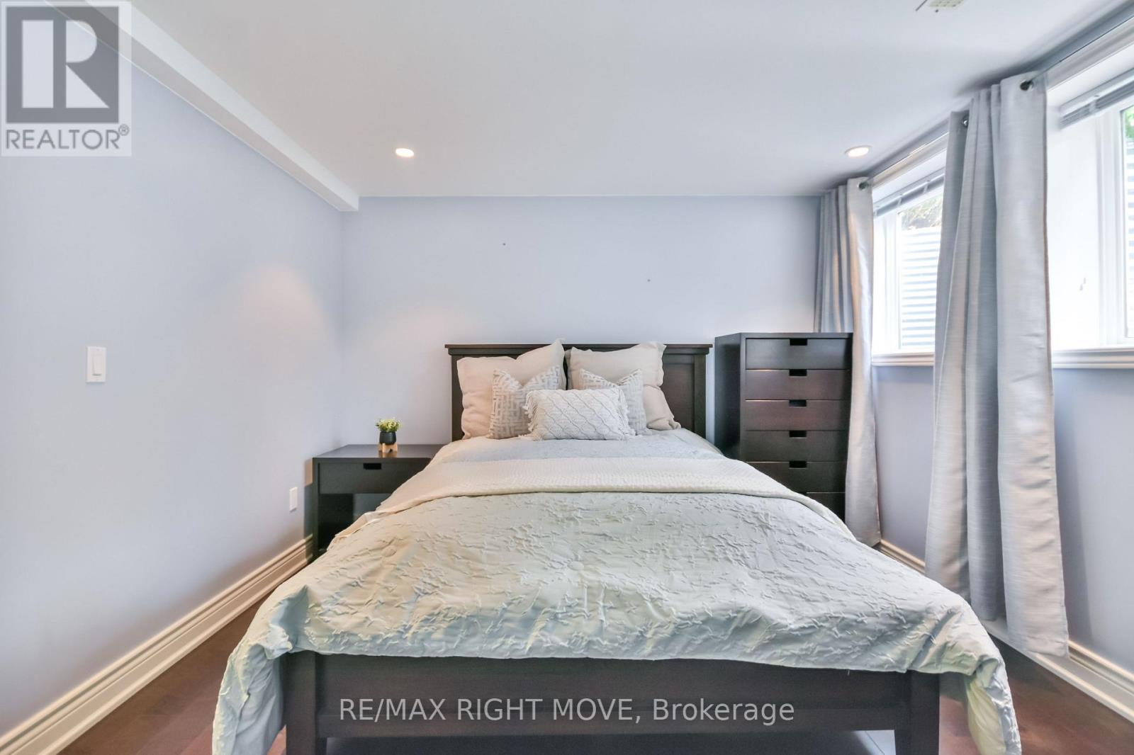 Photo 41 of 28 10 Invermara Court, Orillia ON