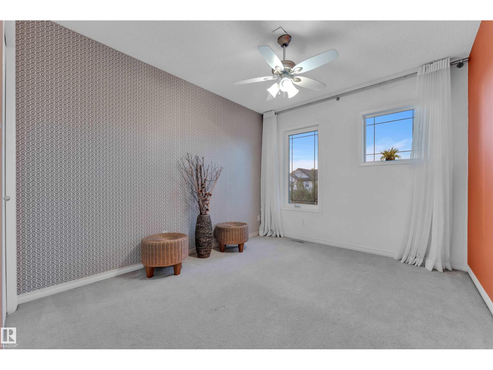 Photo 18 of 3139 24 Av Nw, Edmonton AB