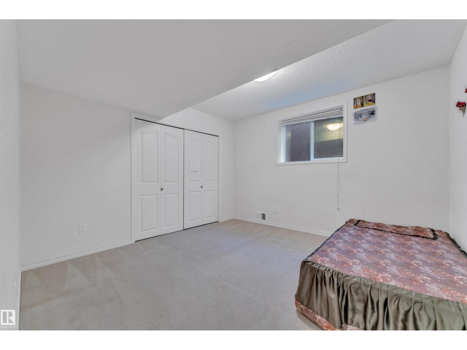 Photo 36 of 3139 24 Av Nw, Edmonton AB