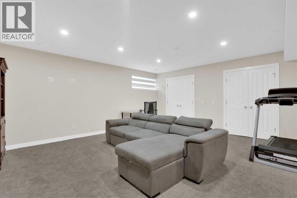 Single Family House for Sale in  Sage Berry Place NW Sage Hill Calgary 