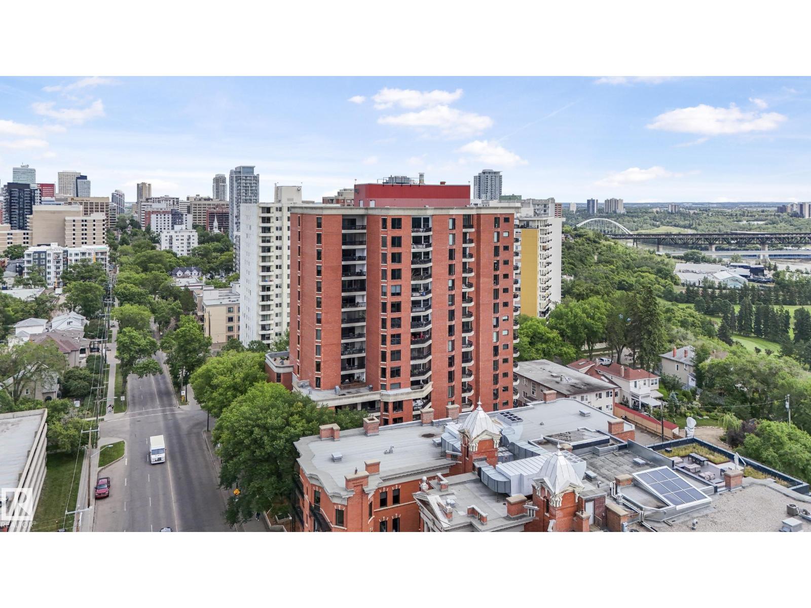 Photo 14 of 701 11503 100 Av Nw, Edmonton AB