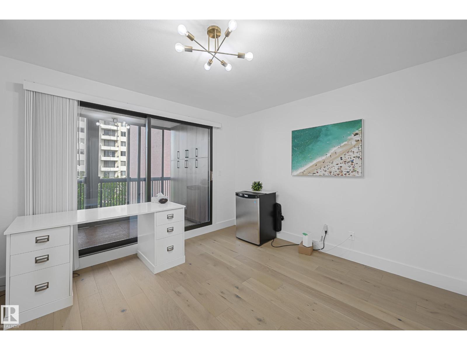Photo 16 of 701 11503 100 Av Nw, Edmonton AB