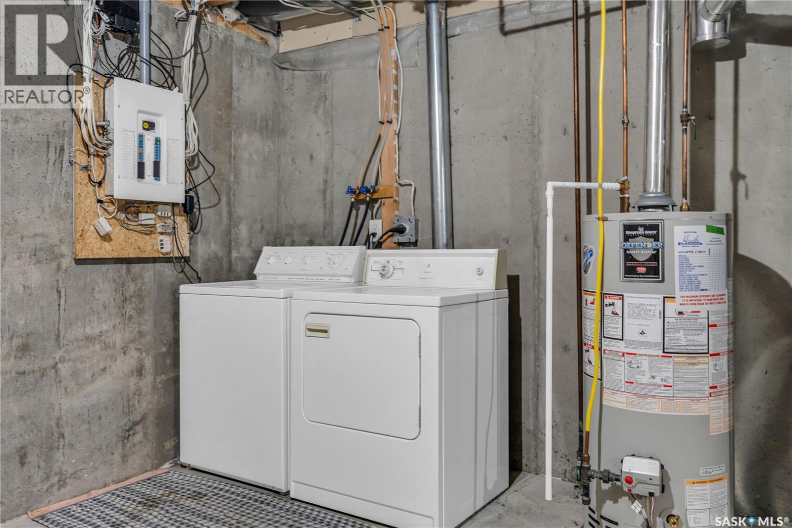 Photo 1 of 2748 Cranbourn Crescent, Regina SK