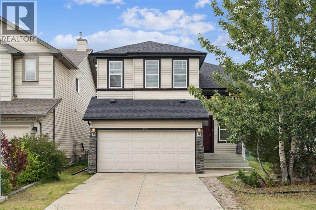 133 Somerglen Way SW, Calgary, Alberta