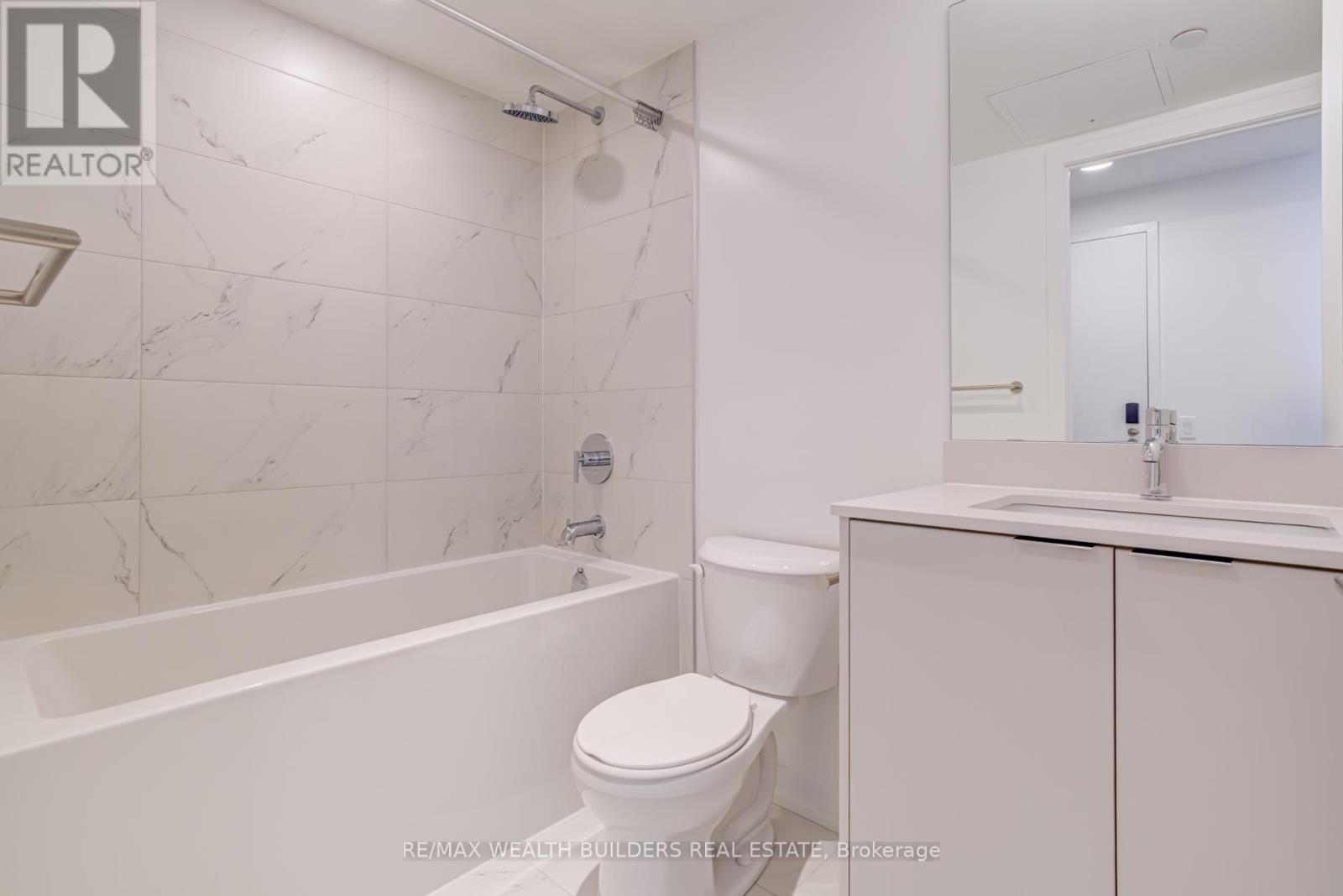 Photo 21 of 412 6 Chartwell Road, Toronto ON