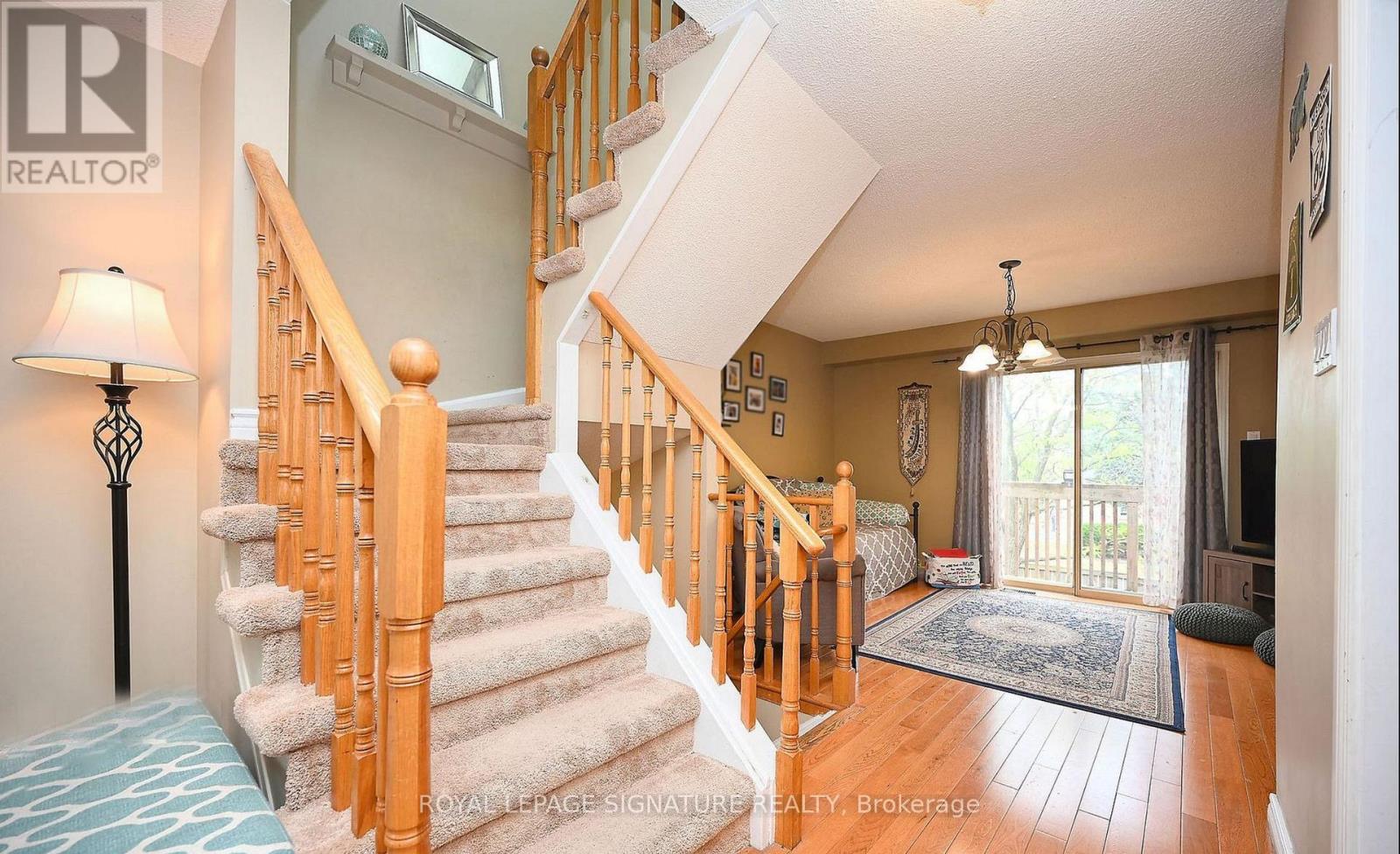Photo 29 of 22 6859 Edenwood Drive, Mississauga ON