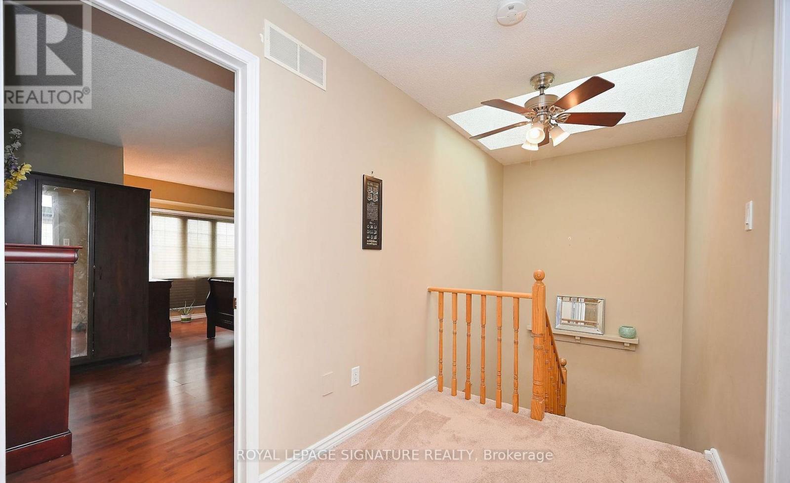 Photo 15 of 22 6859 Edenwood Drive, Mississauga ON