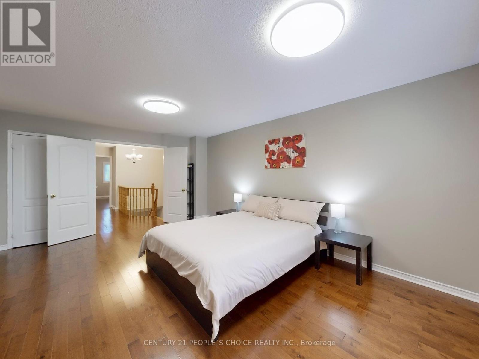 Photo 24 of 66 6050 Bidwell Trail, Mississauga ON