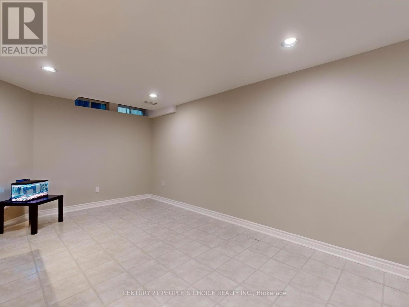 Photo 36 of 66 6050 Bidwell Trail, Mississauga ON