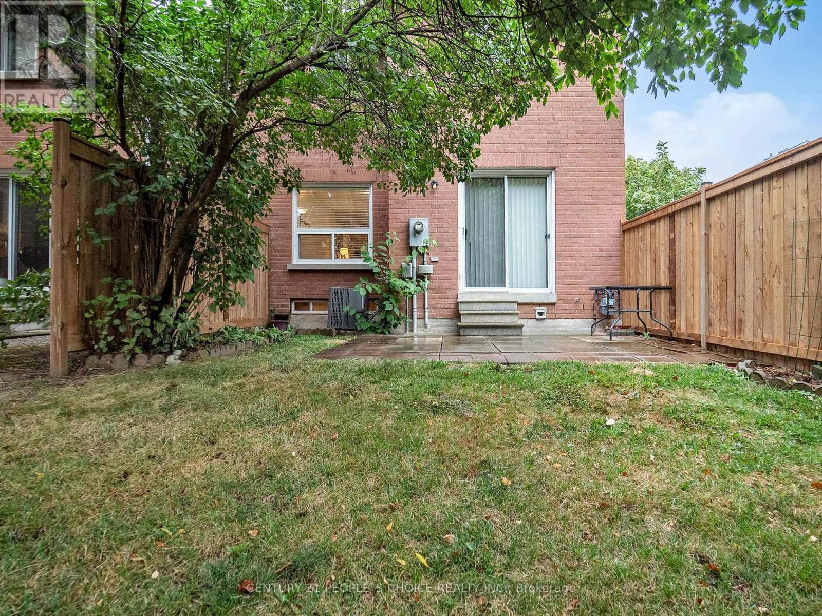 Photo 40 of 66 6050 Bidwell Trail, Mississauga ON