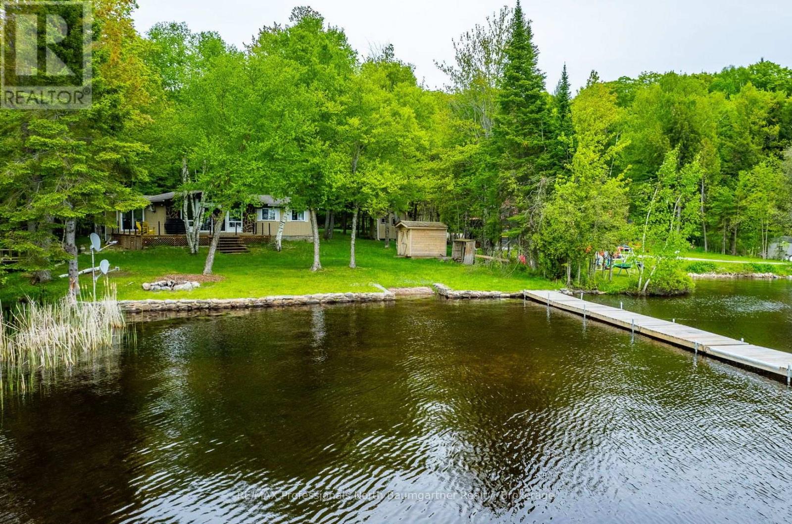 Photo 26 of 1088 Gravel Pit Drive, Minden Hills ON
