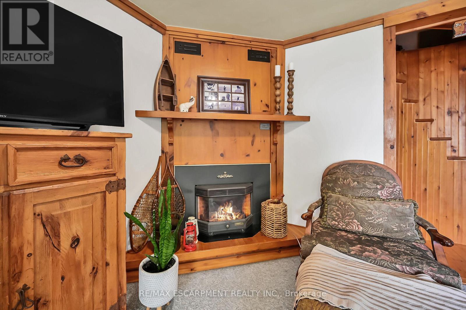 Photo 10 of 271 Blue Water Parkway, Haldimand ON