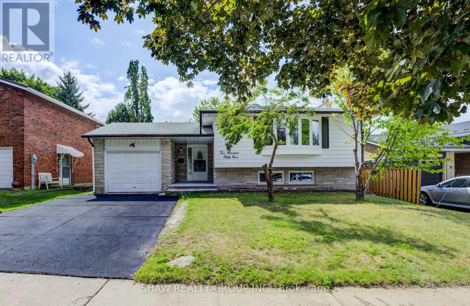 Photo 1 of 259 Lorraine Avenue, Kitchener ON