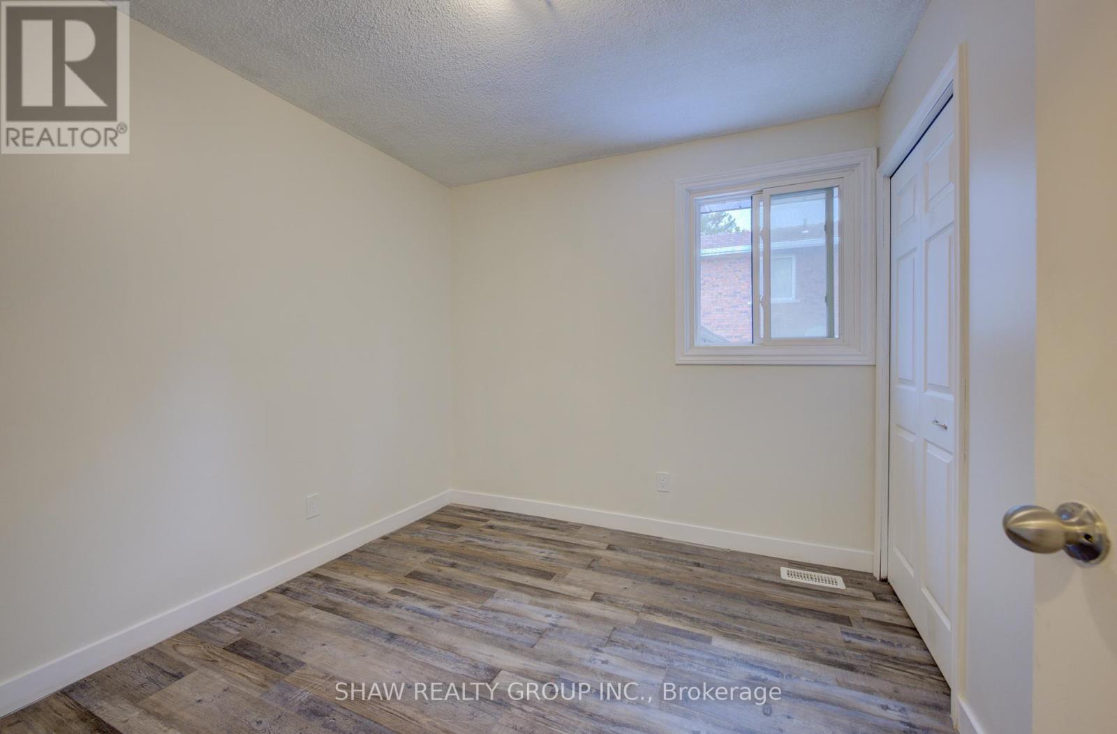 Photo 19 of 259 Lorraine Avenue, Kitchener ON