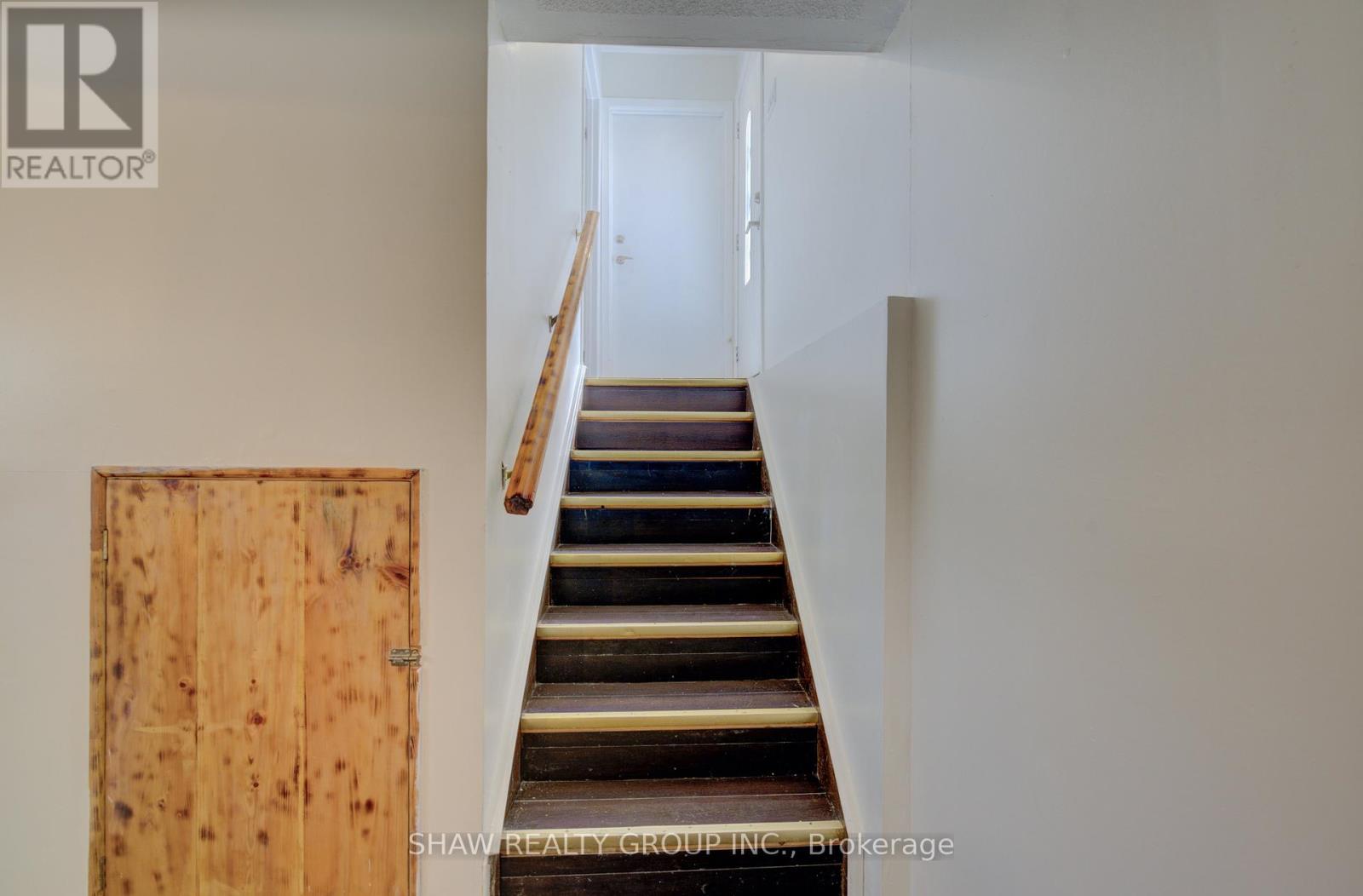 Photo 24 of 259 Lorraine Avenue, Kitchener ON
