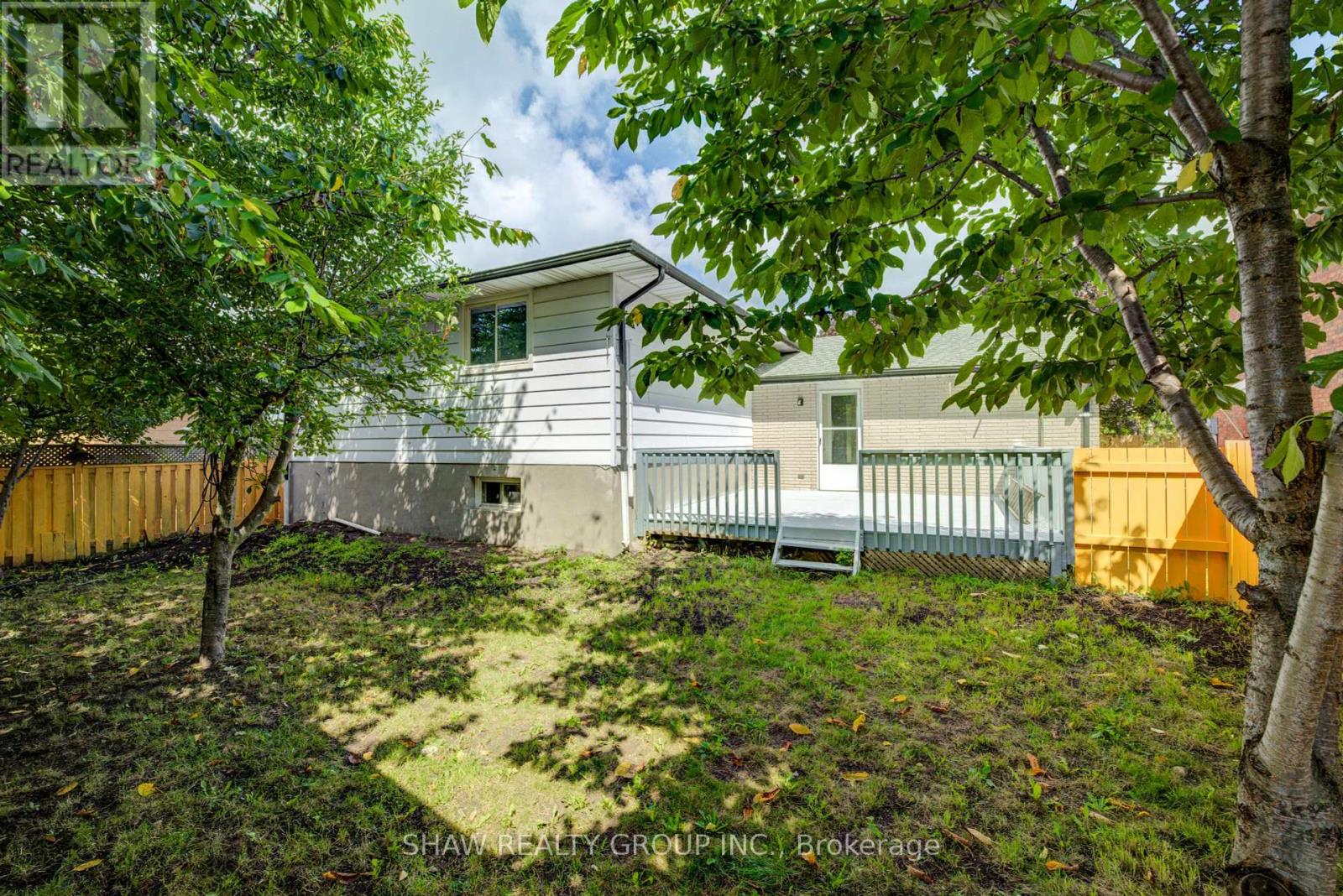 Photo 40 of 259 Lorraine Avenue, Kitchener ON