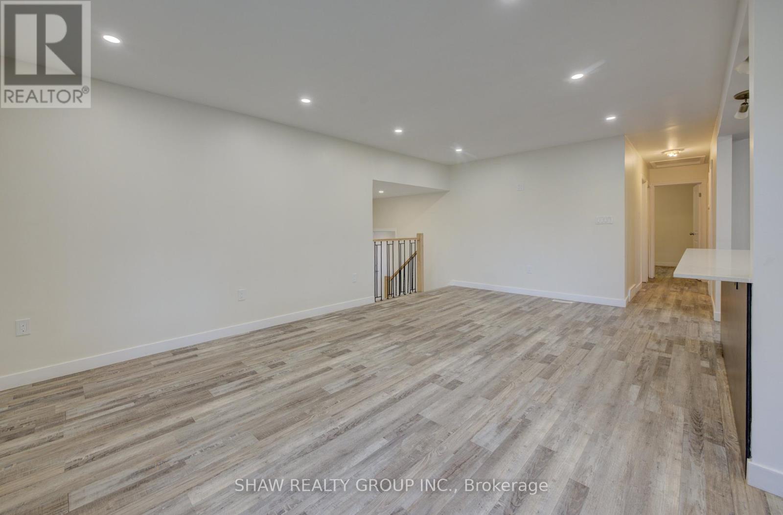 Photo 8 of 259 Lorraine Avenue, Kitchener ON