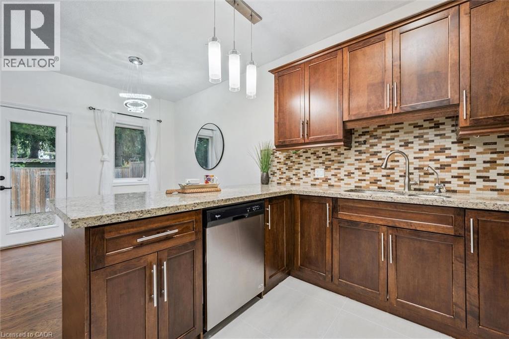 Photo 24 of 62 Turner Avenue, Kitchener ON