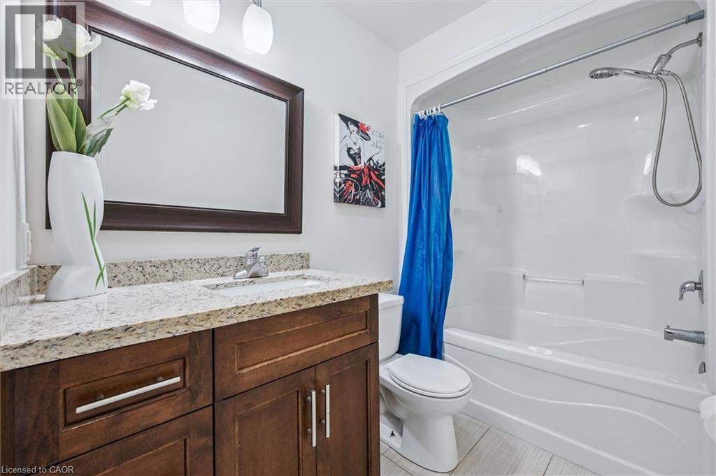 Photo 10 of 62 Turner Avenue, Kitchener ON