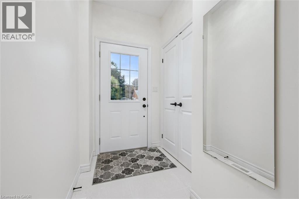 Photo 6 of 62 Turner Avenue, Kitchener ON