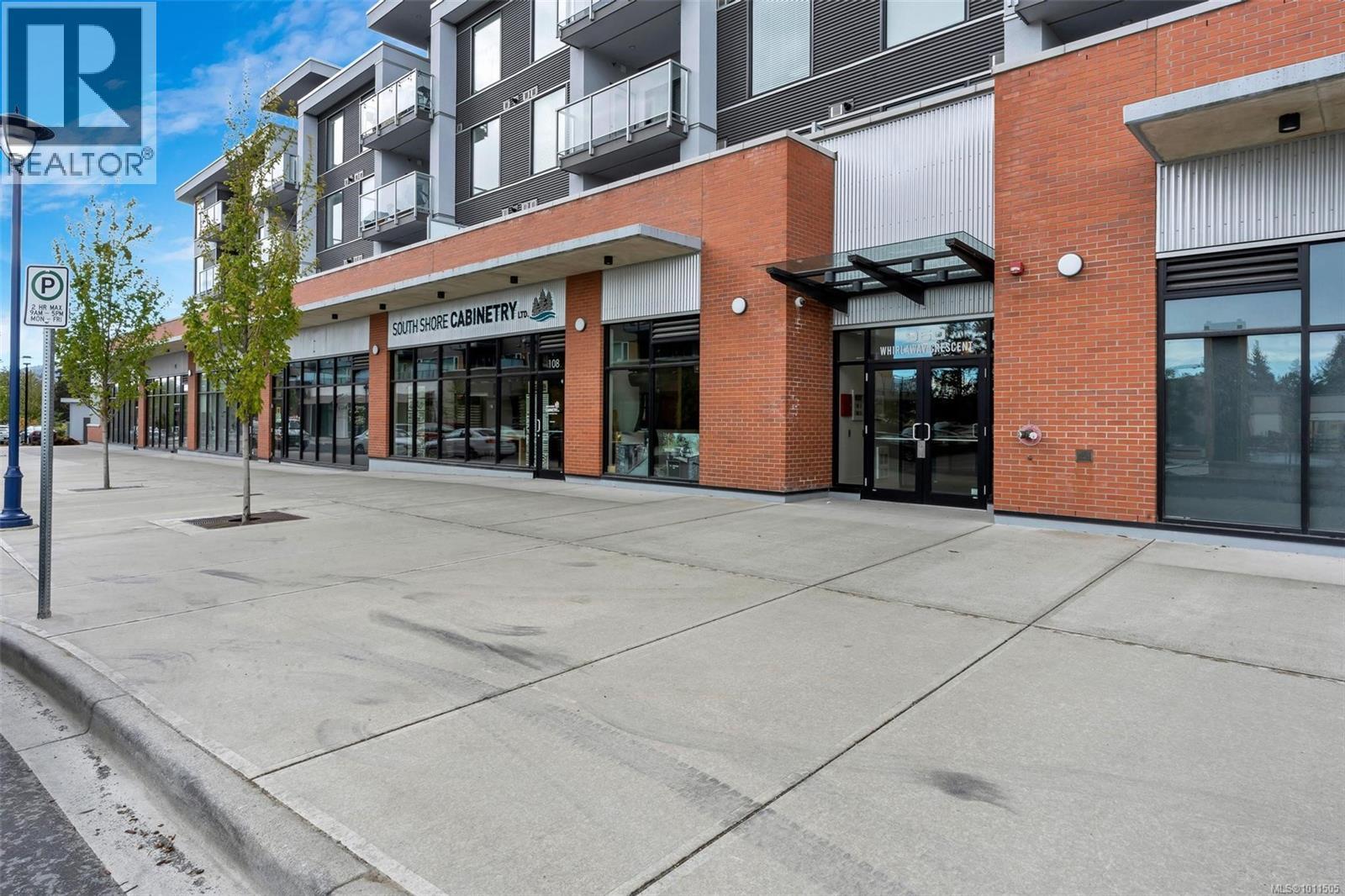 301 950 Whirlaway Crescent, Langford