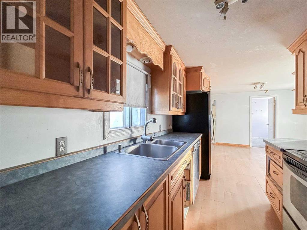Photo 8 of 292 Grandview Crescent, Fort Mcmurray AB