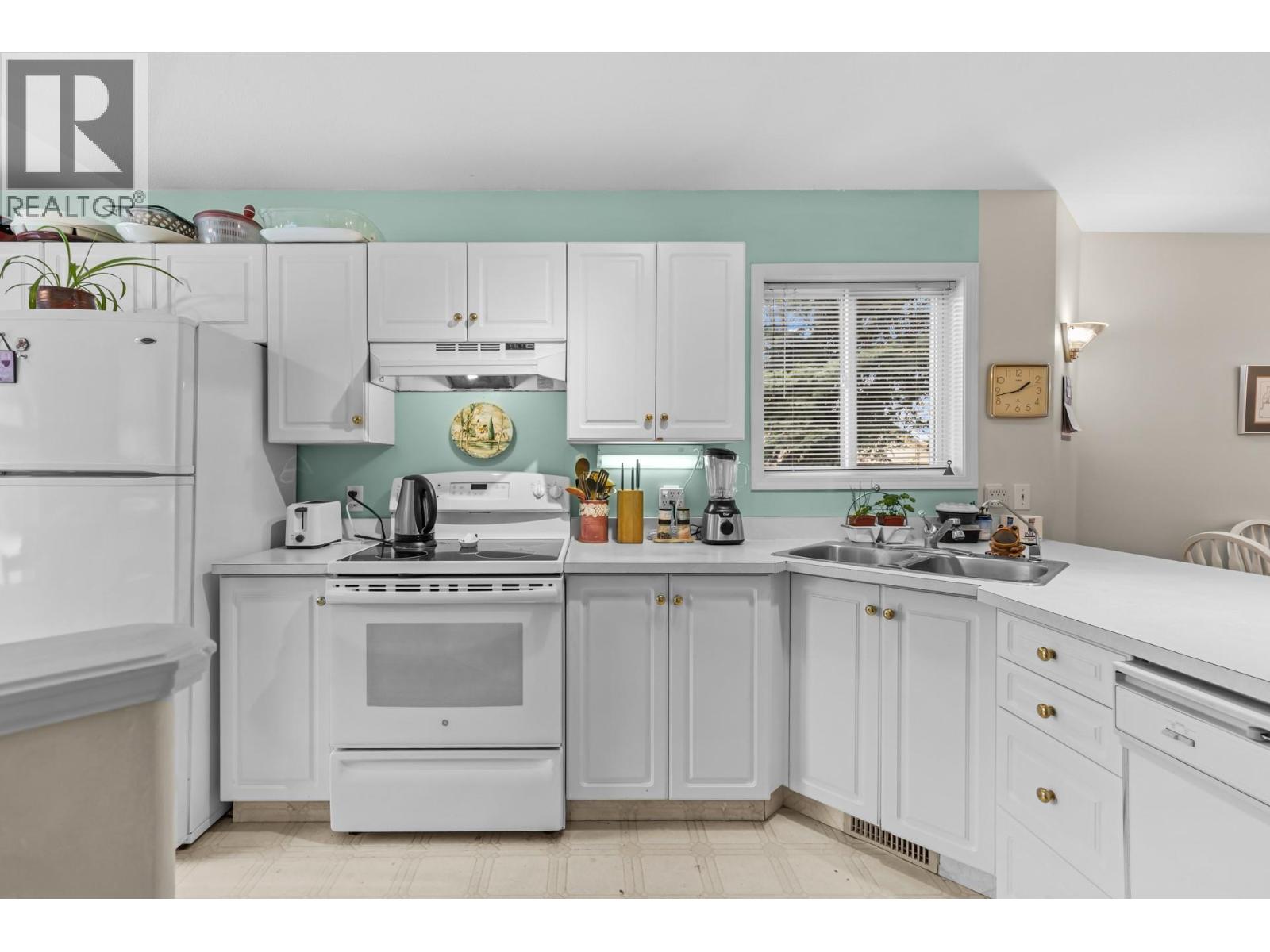 56 2210 Louie Drive, West Kelowna