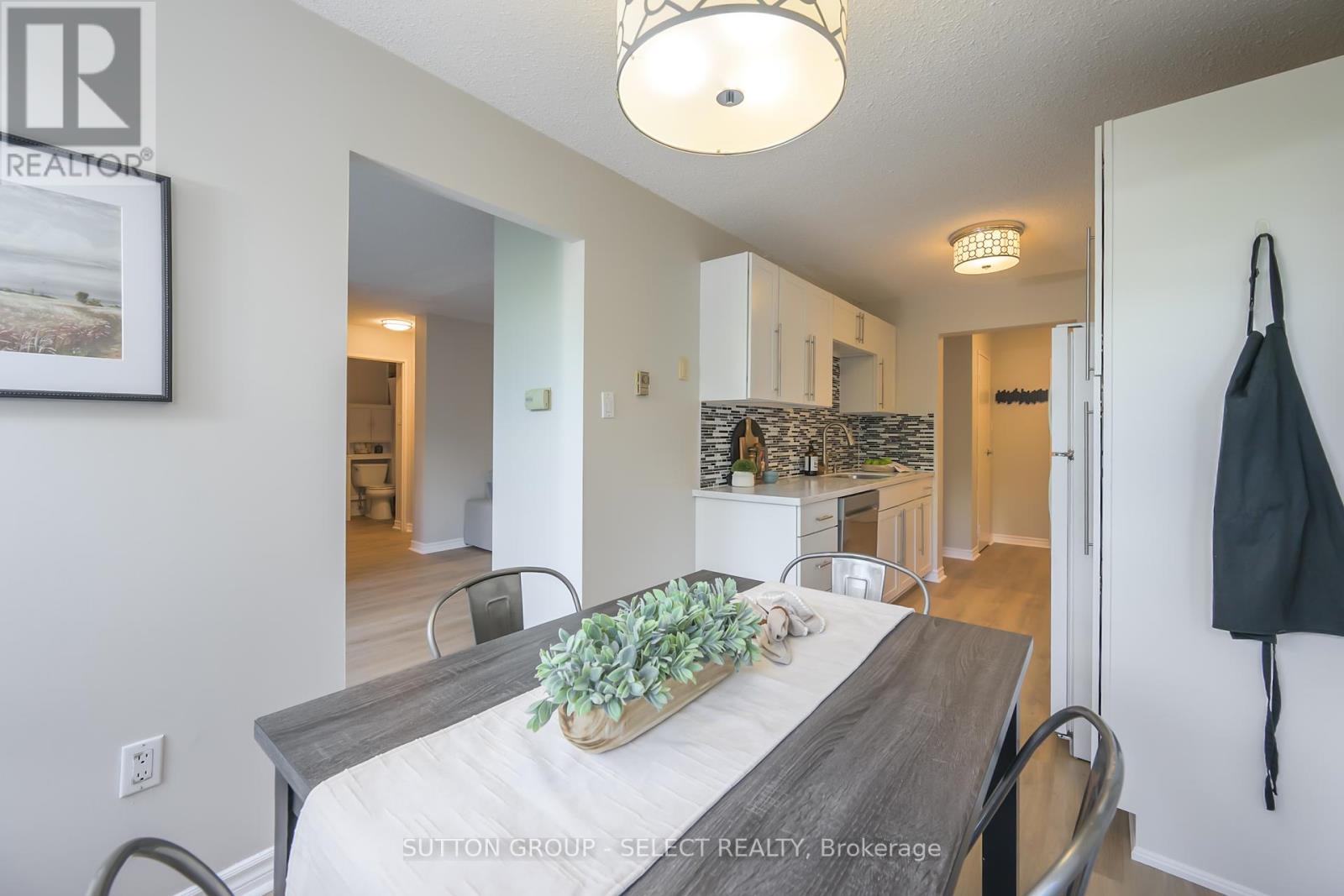 Photo 13 of 305 1600 Adelaide Street N, London North ON