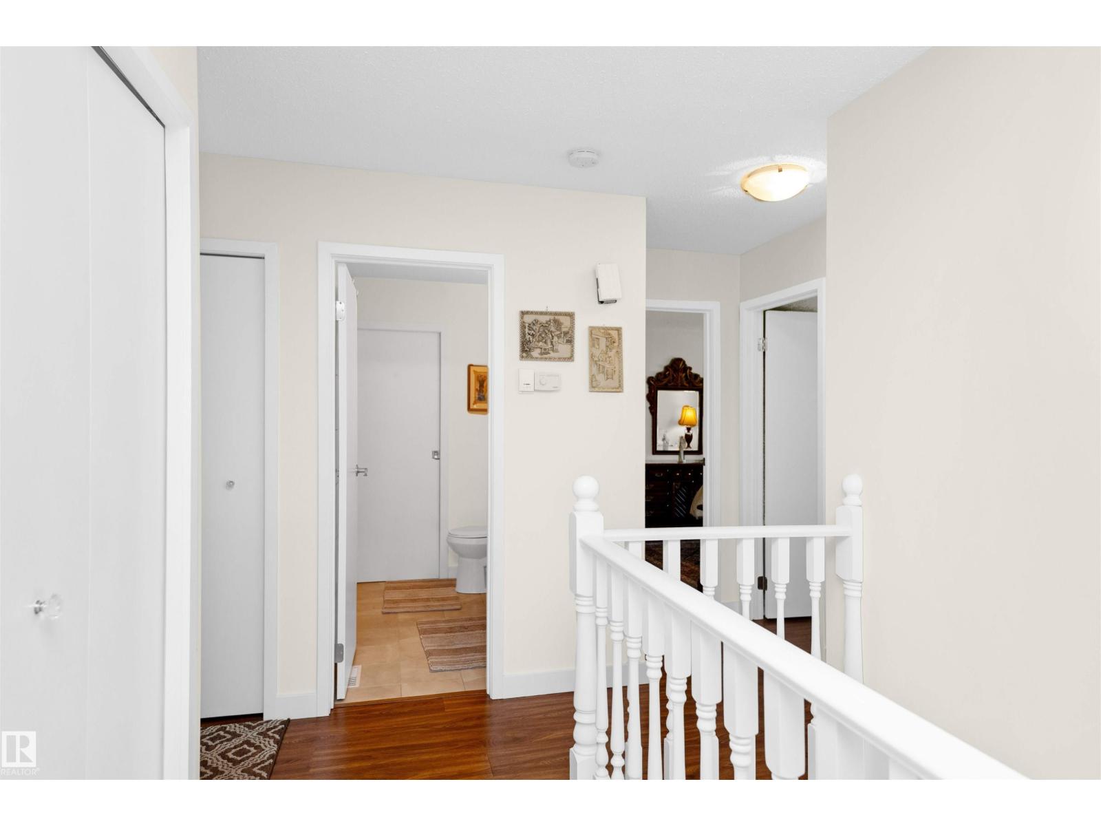 Photo 2 of 17306 Callingwood Rd Nw, Edmonton AB