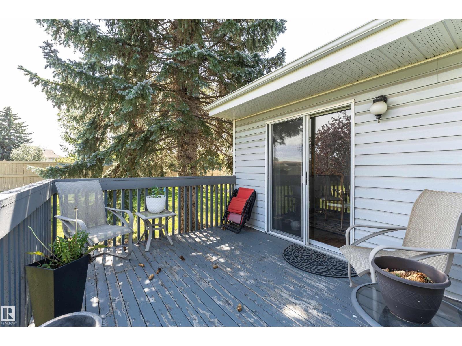 Photo 1 of 17306 Callingwood Rd Nw, Edmonton AB