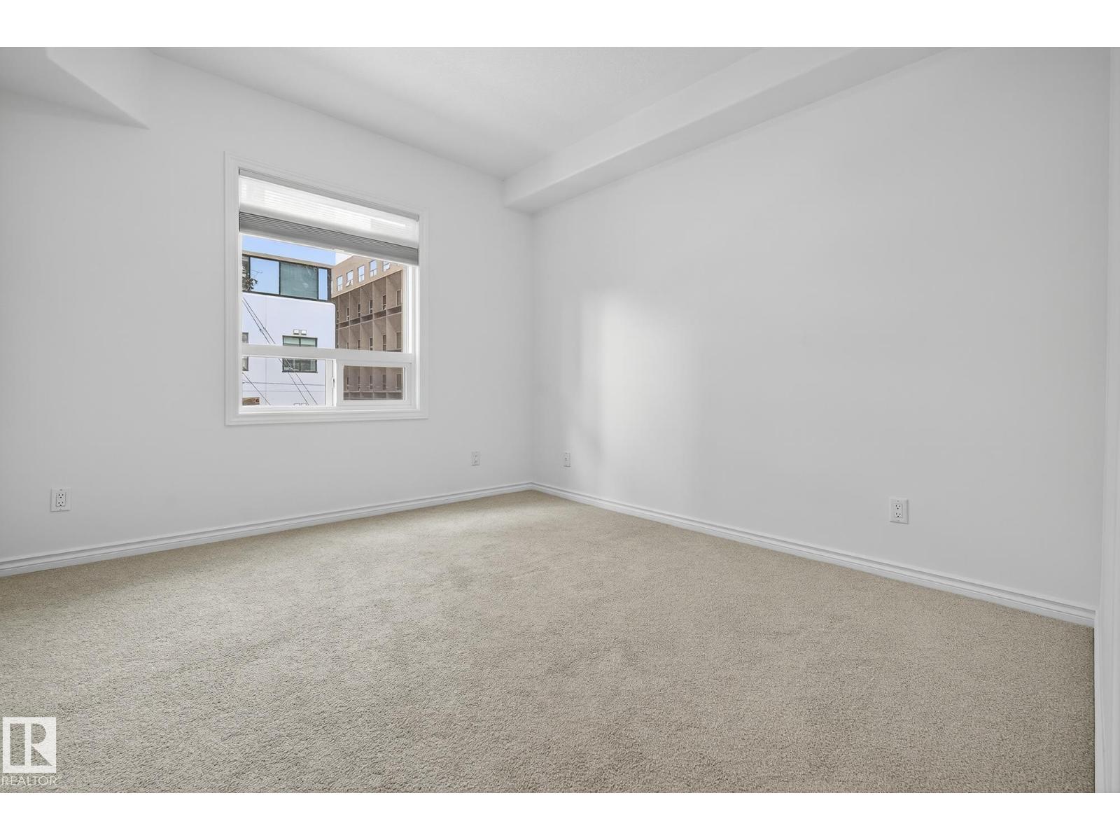 Photo 8 of 303 10046 110 St Nw, Edmonton AB