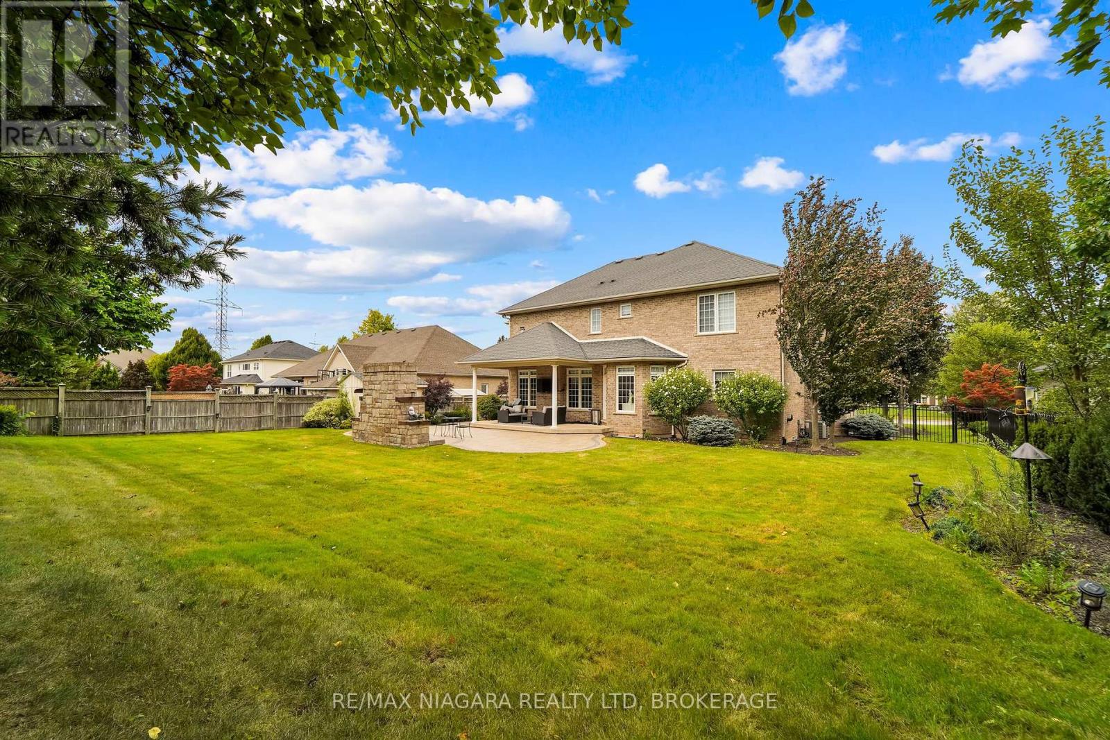 Photo 26 of 8018 Cathedral Drive, Niagara Falls ON