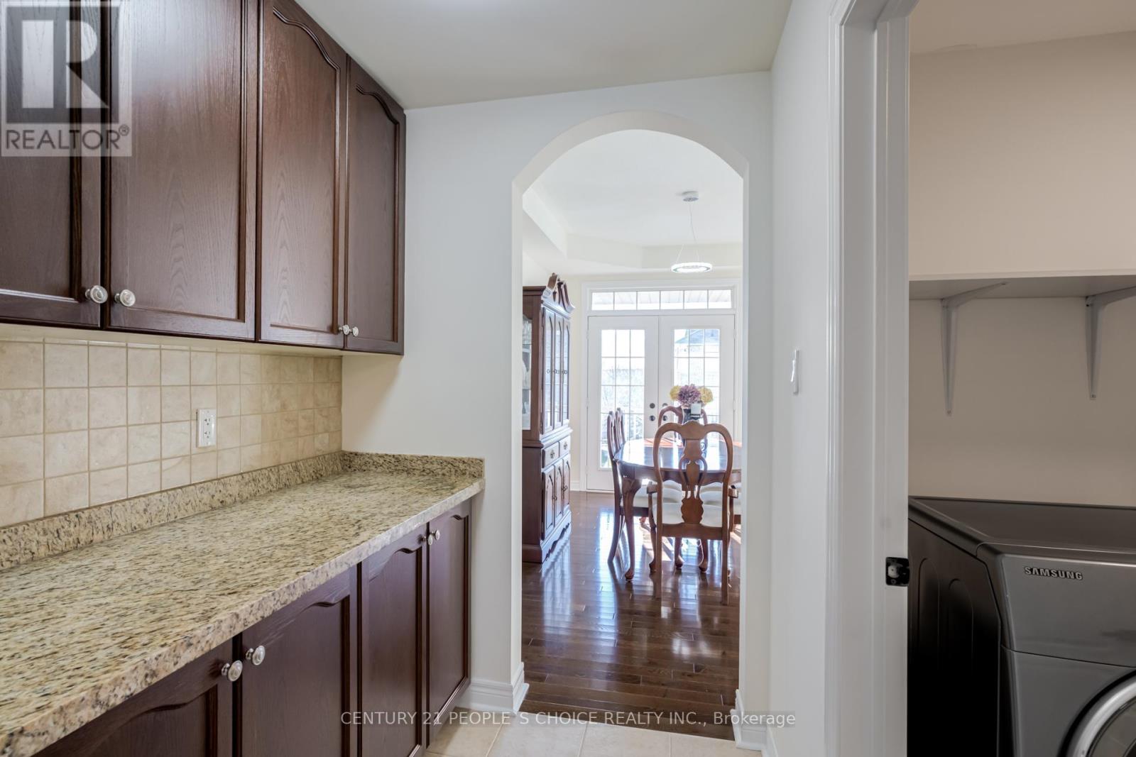 Photo 11 of 25 Fahey Drive, Brampton ON