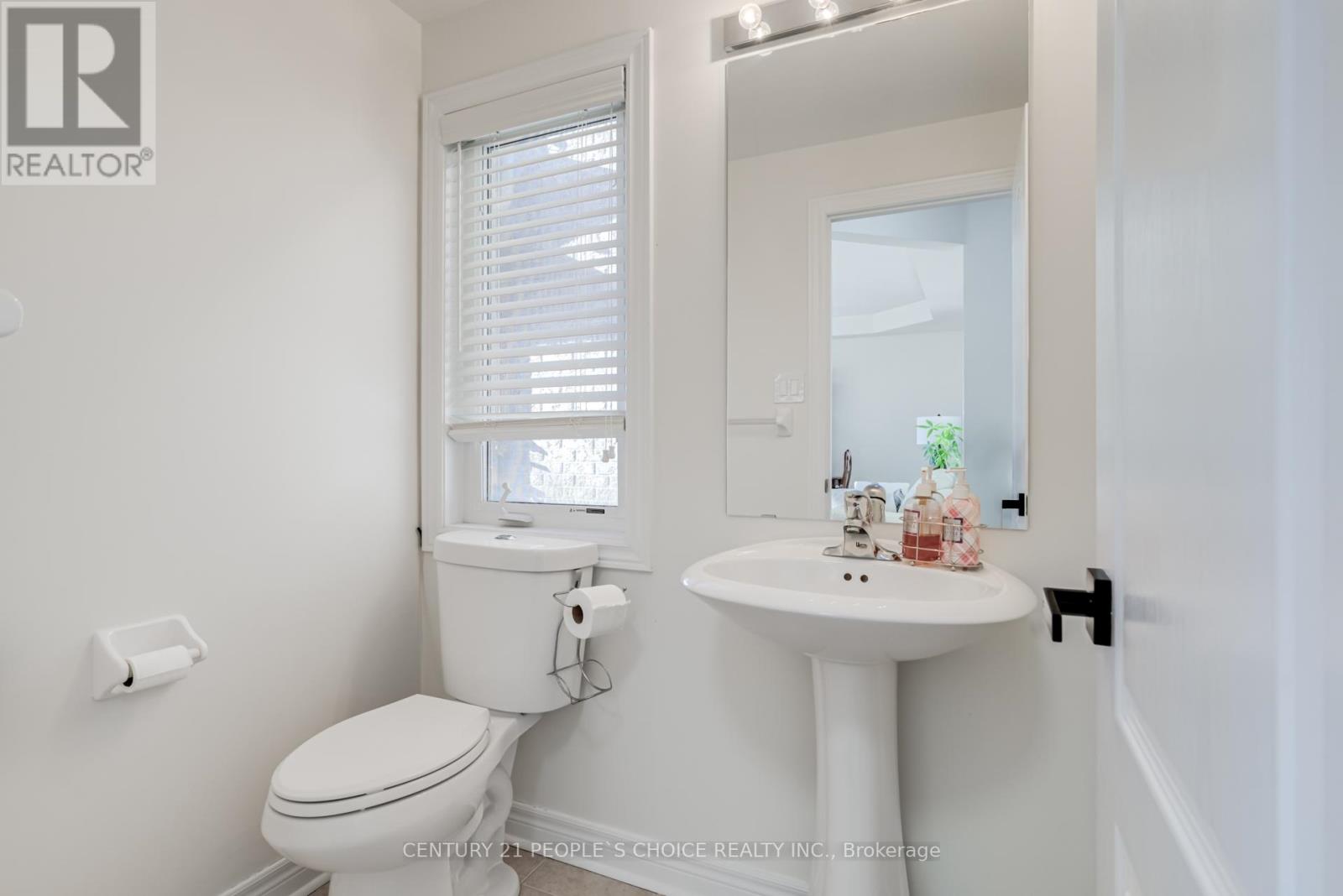 Photo 44 of 25 Fahey Drive, Brampton ON