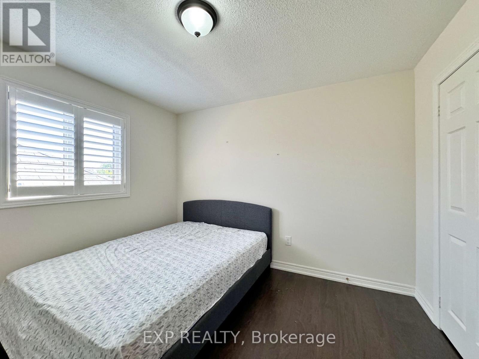 Photo 9 of 98 Fred Mclaren Boulevard, Markham ON