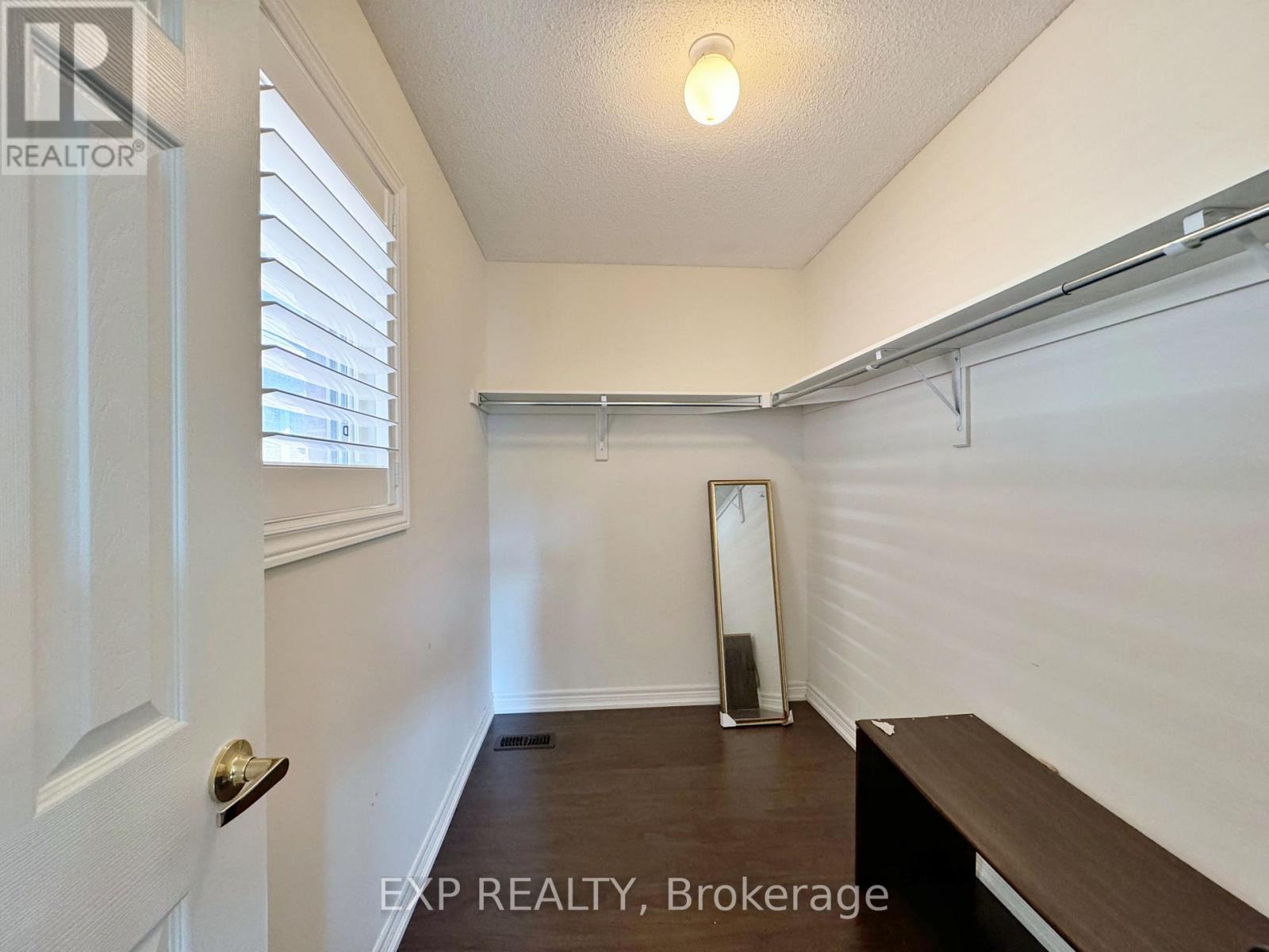 Photo 21 of 98 Fred Mclaren Boulevard, Markham ON