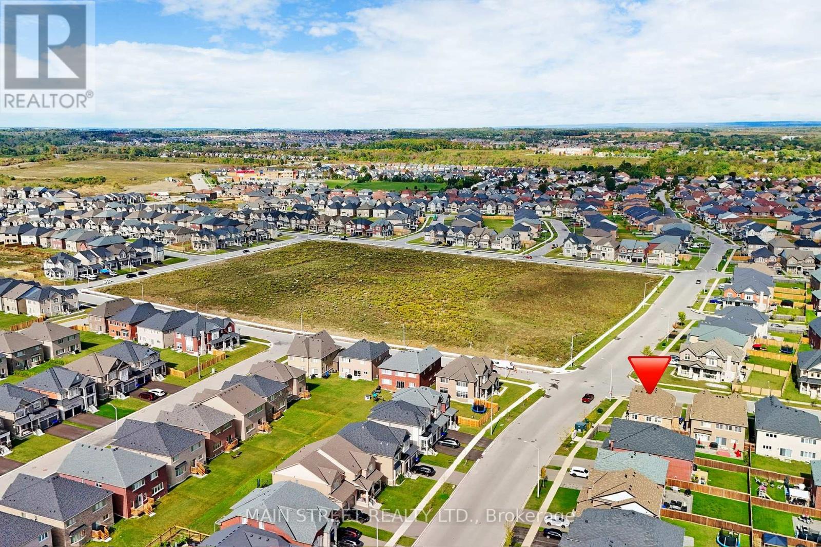 Photo 13 of 1071 Cole Street, Innisfil ON