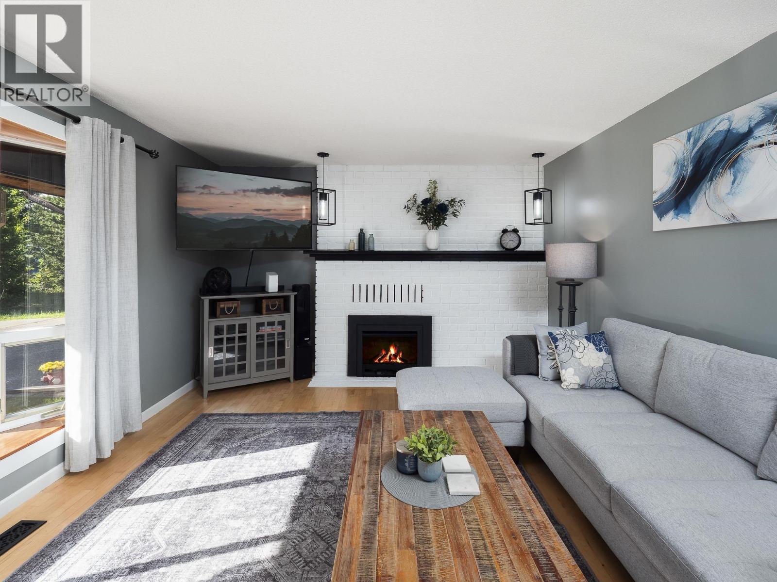 Photo 24 of 5912 Riverdale Crescent, Prince George BC