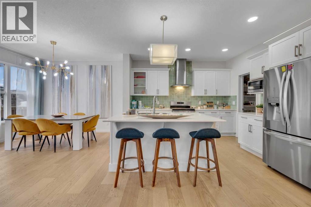 Photo 2 of 14 Ambleside Rise Nw, Calgary AB