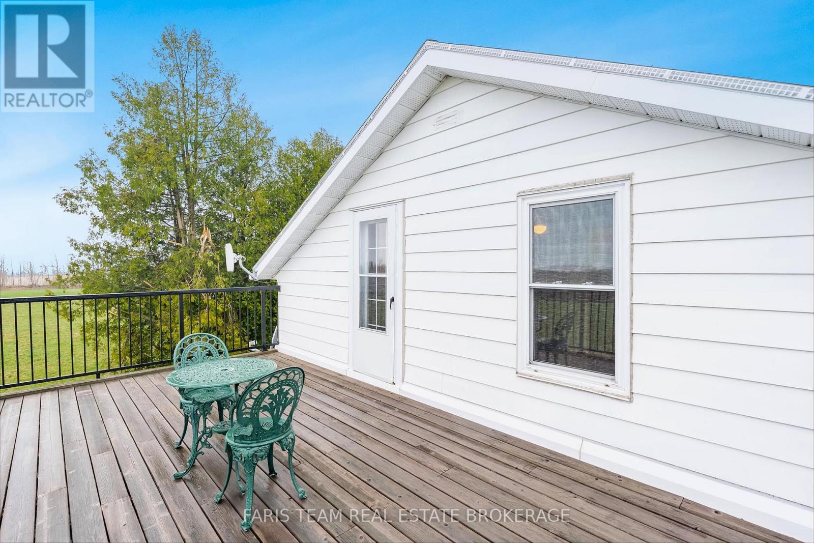 Photo 3 of 83 Hummingbird Hill Road, Oromedonte ON