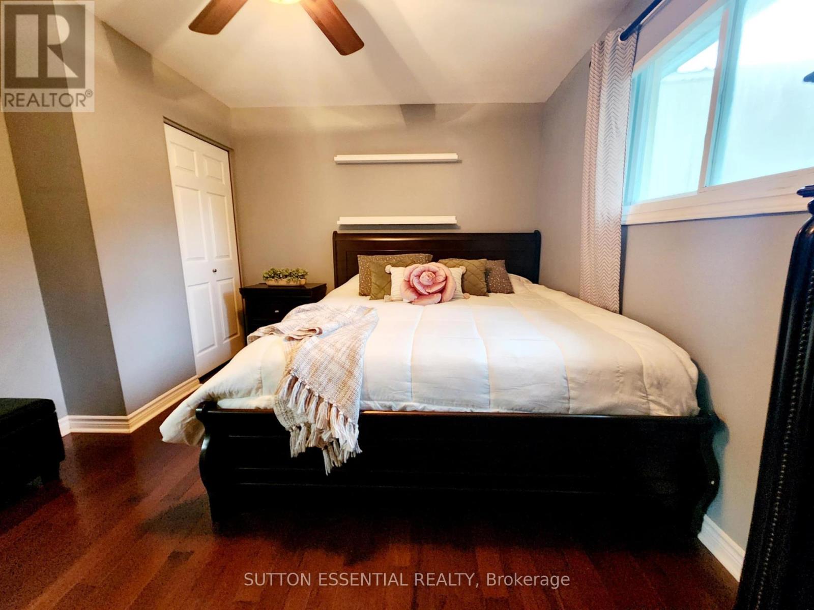 Photo 7 of 1266 Brockmount Place, Brockville ON