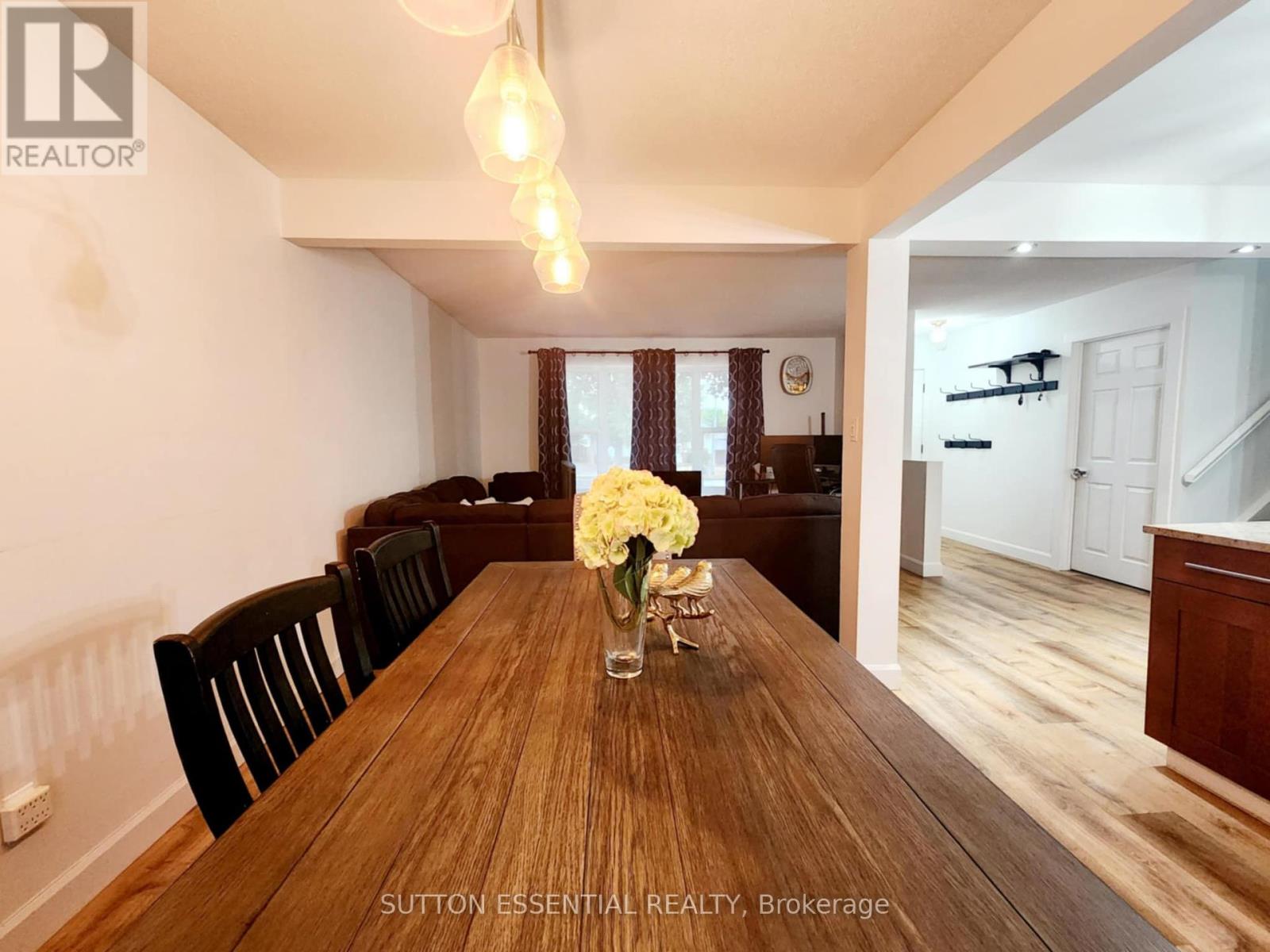 Photo 20 of 1266 Brockmount Place, Brockville ON
