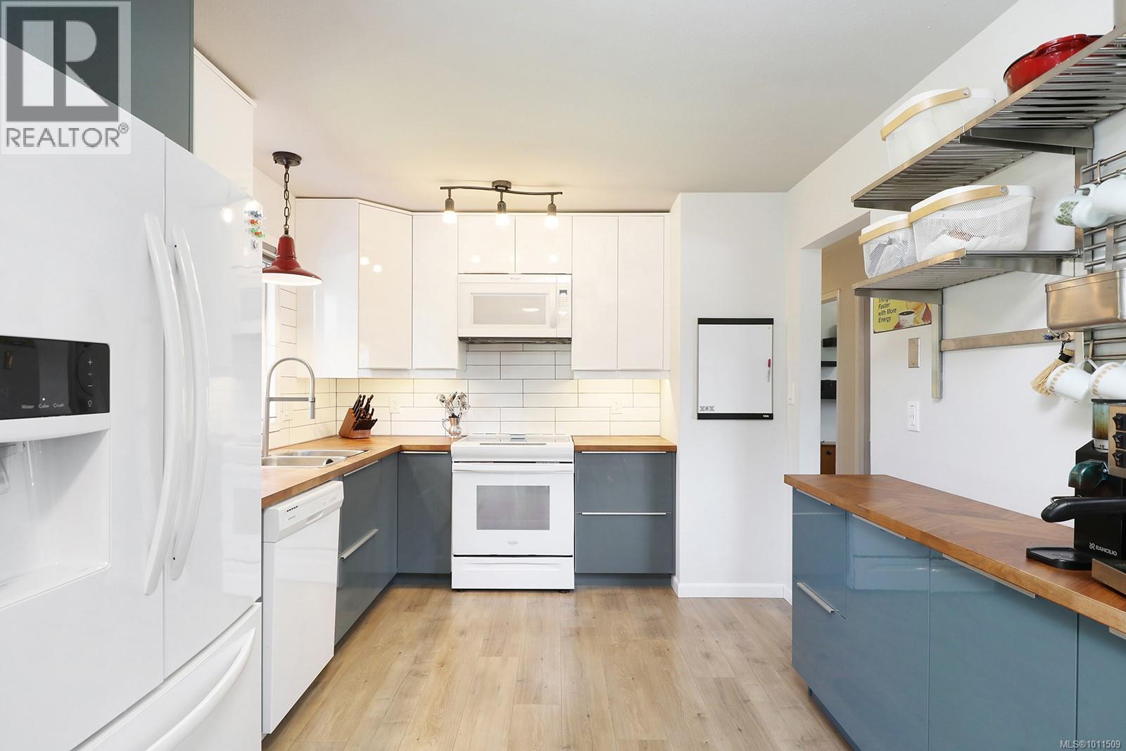 527 Pritchard Rd, Comox