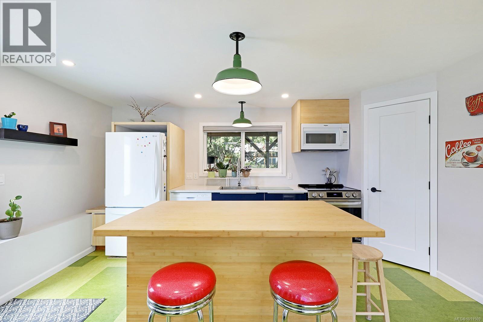 527 Pritchard Rd, Comox