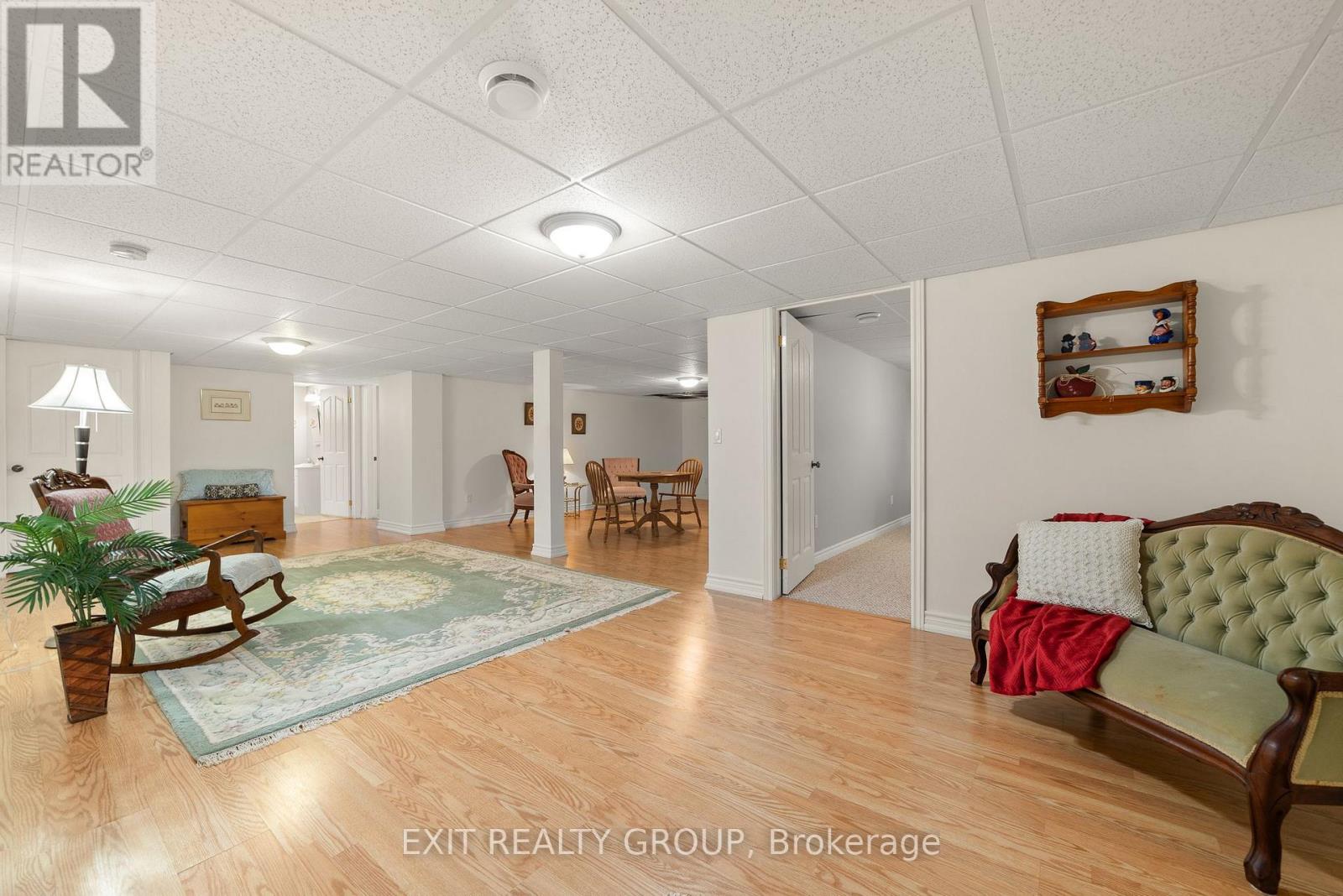 Photo 31 of 38 Aletha Drive, Prince Edward County ON