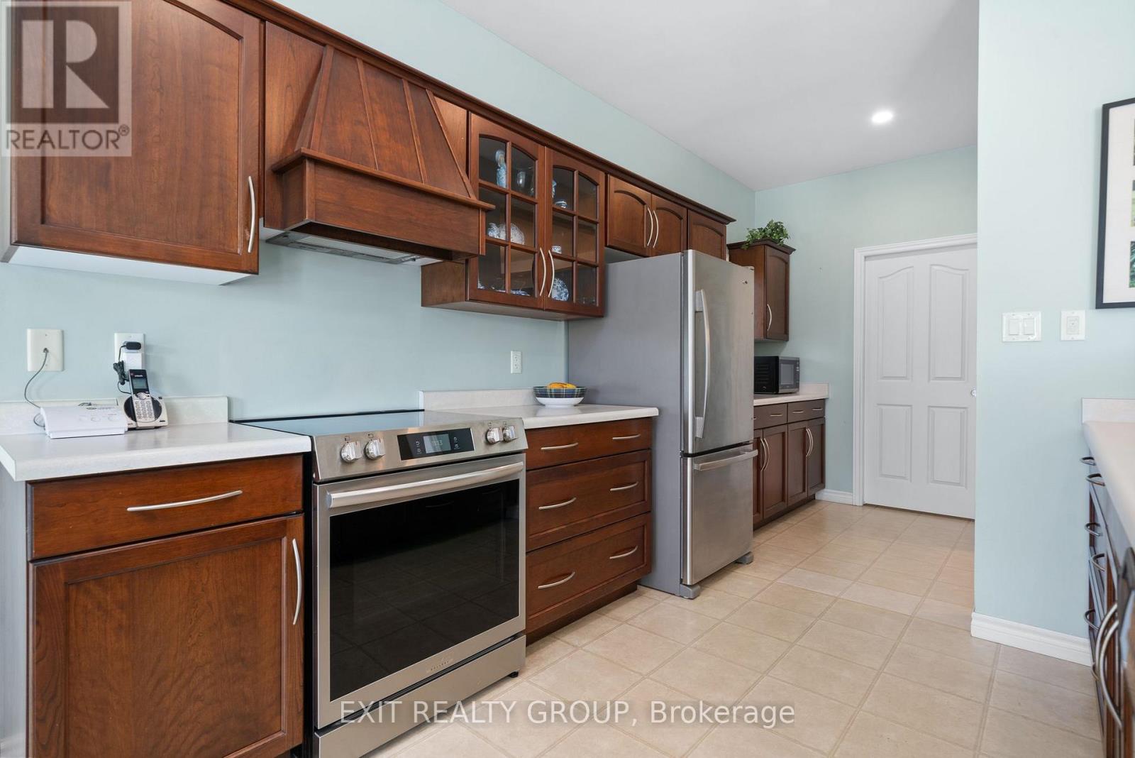 Photo 9 of 38 Aletha Drive, Prince Edward County ON