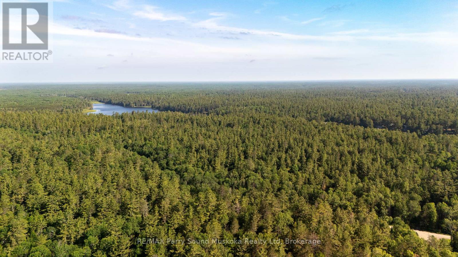 Photo 17 of 71 A Kawigamog Lake Road, Parry Sound Remote Area ON